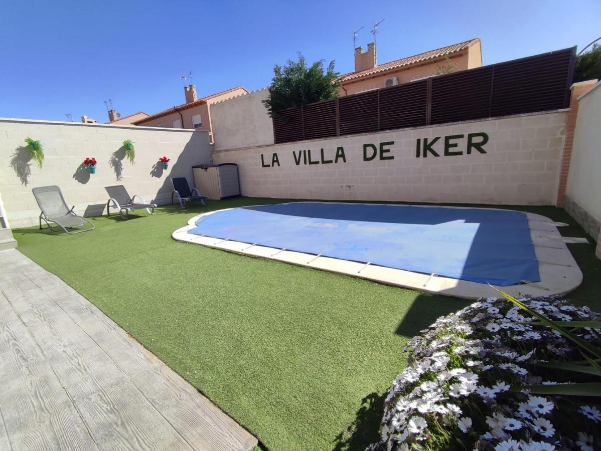 "La Villa De Iker" Con Chimenea, Barbacoa Y A 10 Mint De "Puy Du Fou" Argés Εξωτερικό φωτογραφία